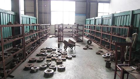 鼎御模具庫(kù)房