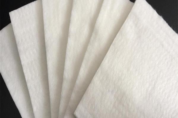 短絲養(yǎng)護(hù)土工布的特點(diǎn)有哪些?  第2張