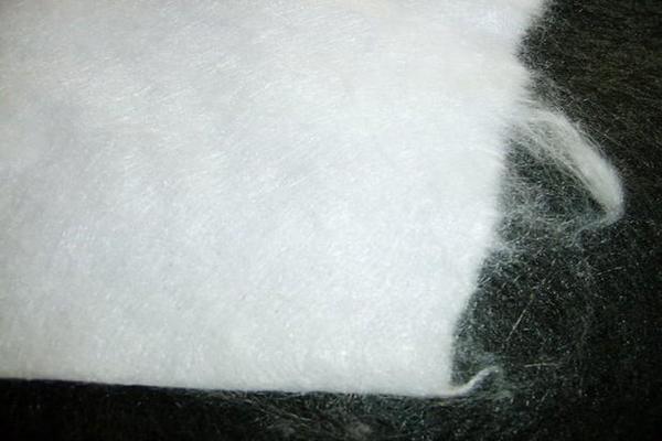 長(zhǎng)絲土工布如何提升邊坡穩(wěn)定性  第2張