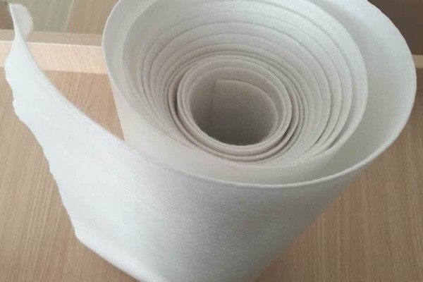 土工布在防止地基沉降、增強(qiáng)路基穩(wěn)定中的結(jié)構(gòu)原理  第2張