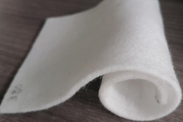 長絲土工布在防止土壤侵蝕中的關(guān)鍵作用 第1張