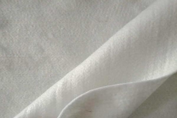 編織土工布在邊坡穩(wěn)定與生態(tài)修復中的實踐應用 第2張