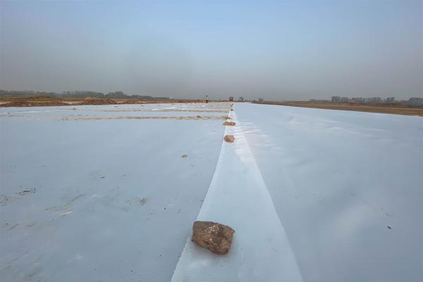 高強(qiáng)加筋土工布生產(chǎn)廠家有哪些，點這里查看  第1張