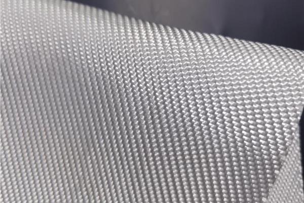 高強(qiáng)加筋土工布與土工布的區(qū)別 第4張