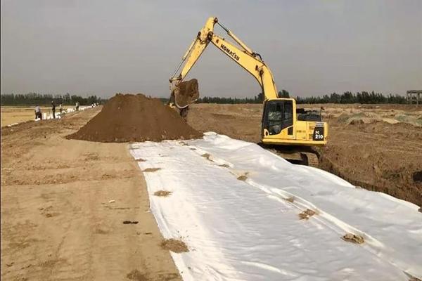 高強(qiáng)加筋土工布加筋長度應(yīng)該從什么位置開始算 第1張