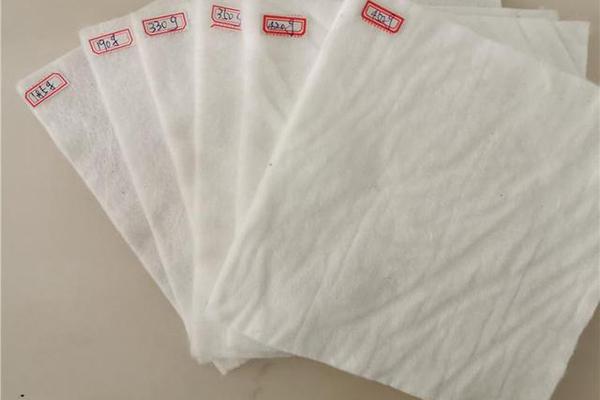 防滲土工布的施工方法  第3張